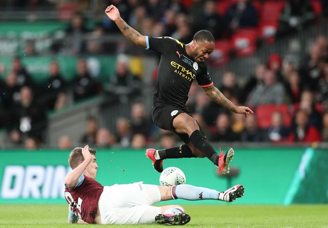 德转预热戴维身价：最高4500万欧不变，最低下跌至3000万欧（德转前瞻戴维估值：上限维持4500万欧，下限下调至3000万欧）