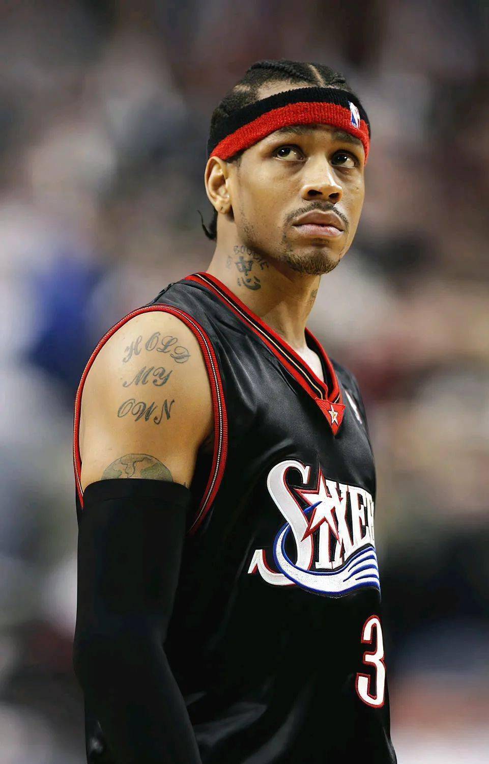 足球报：多支中超球队巨额欠税，以亿元为单位拖欠税款（足球报：多家中超俱乐部拖欠税款，规模以亿元计）