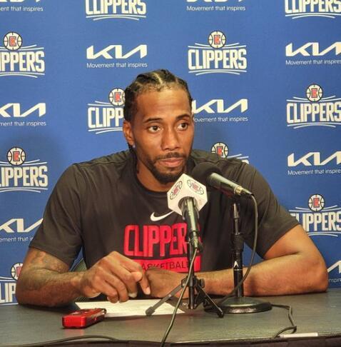 一河南球迷三轮车骑行19天，从郑州前往苏州观看足协杯决赛（河南球迷骑三轮车19天自郑州奔赴苏州，只为现场观战足协杯决赛）