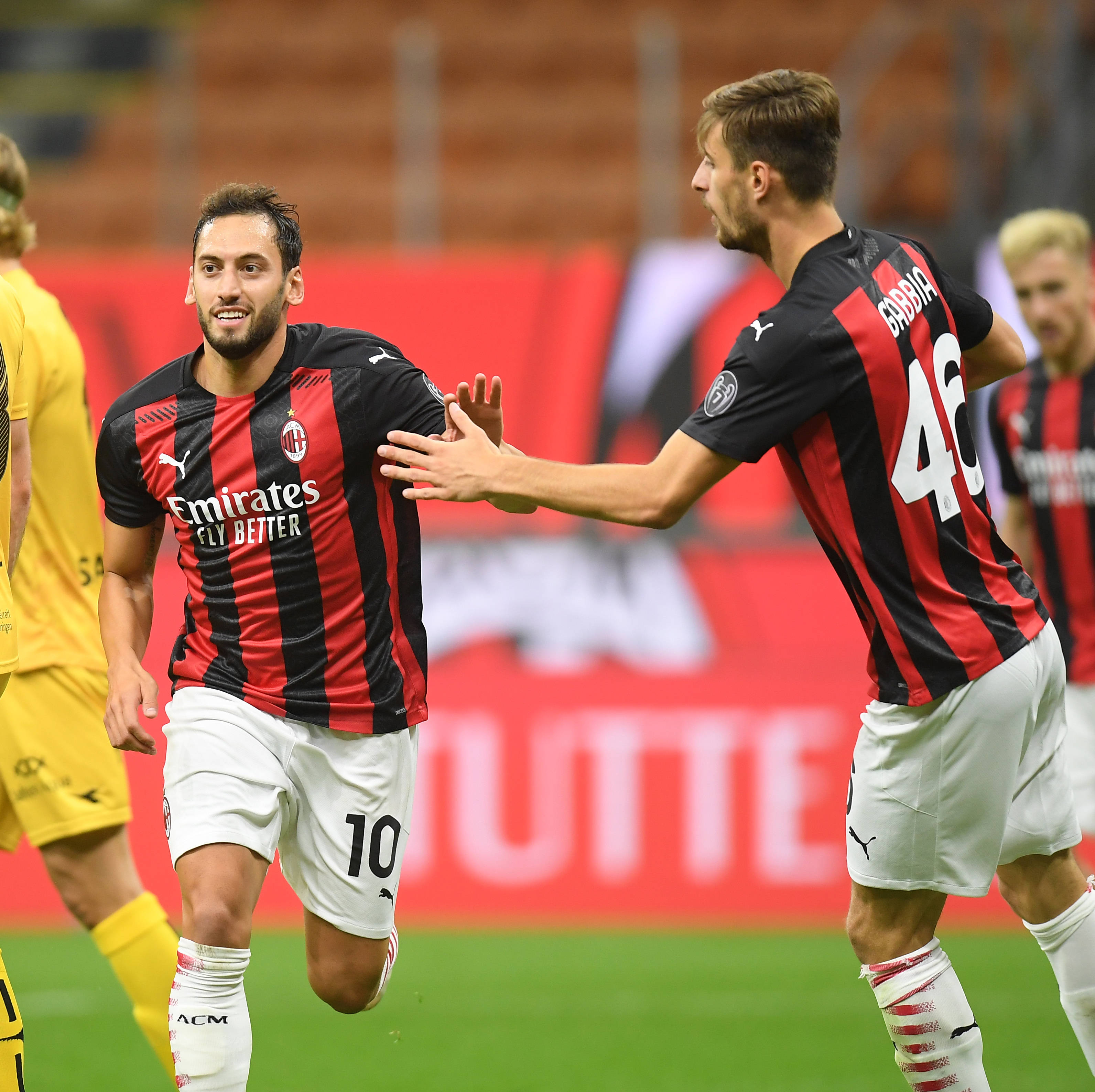 罗马诺：迪乌夫的最终转会费为2500万欧元，并已确保全额支付（罗马诺：迪乌夫最终身价2500万欧，款项已全部到位）